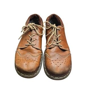 vintage Dr. Martens brown leather wingtip oxfords women's size 9